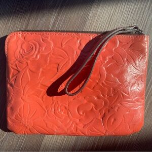 EUC Patricia Nash wristlet